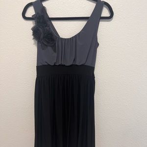 Nico&Dom Gray and Black Formal Midi Dress Size Small
